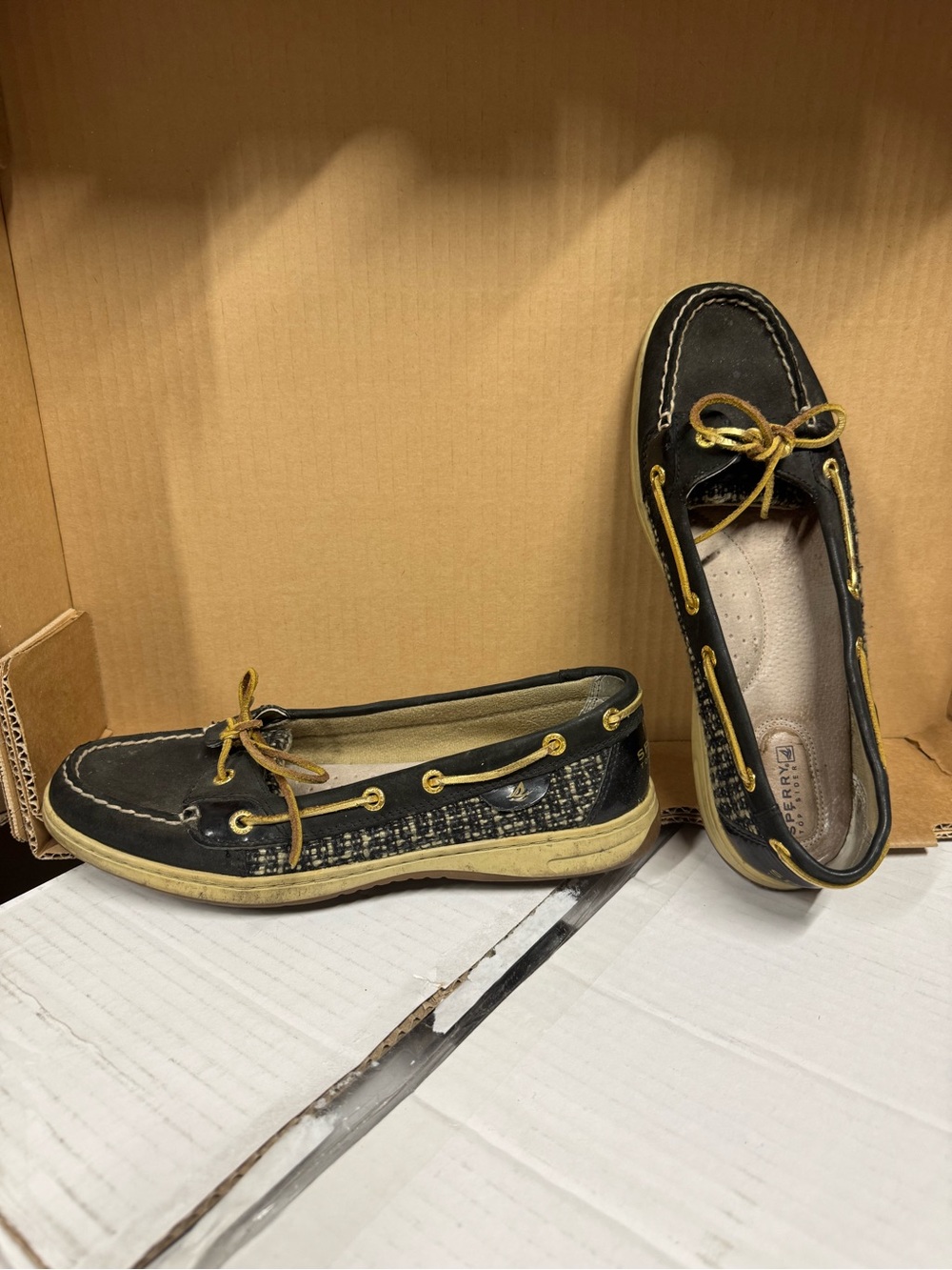 Sperry Top Sider Black Moccasin Boat Shoes with Gold Laces - Picture 2 of 6